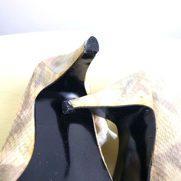 Women's Vintage Unqiue QC Pink Pastel Snake Skin Inspired Short Heels Size 7B - Picture 12 of 12